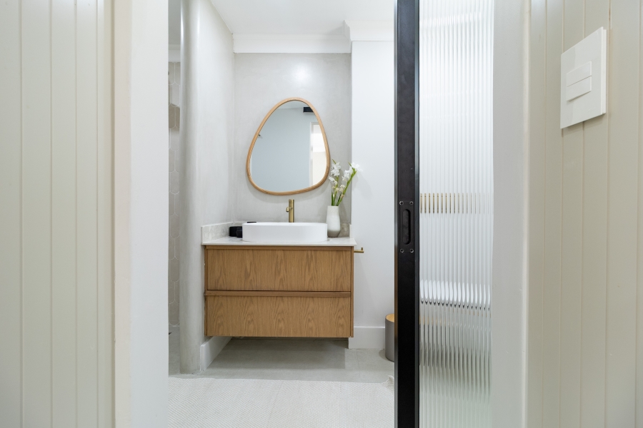 To Let 4 Bedroom Property for Rent in Oranjezicht Western Cape